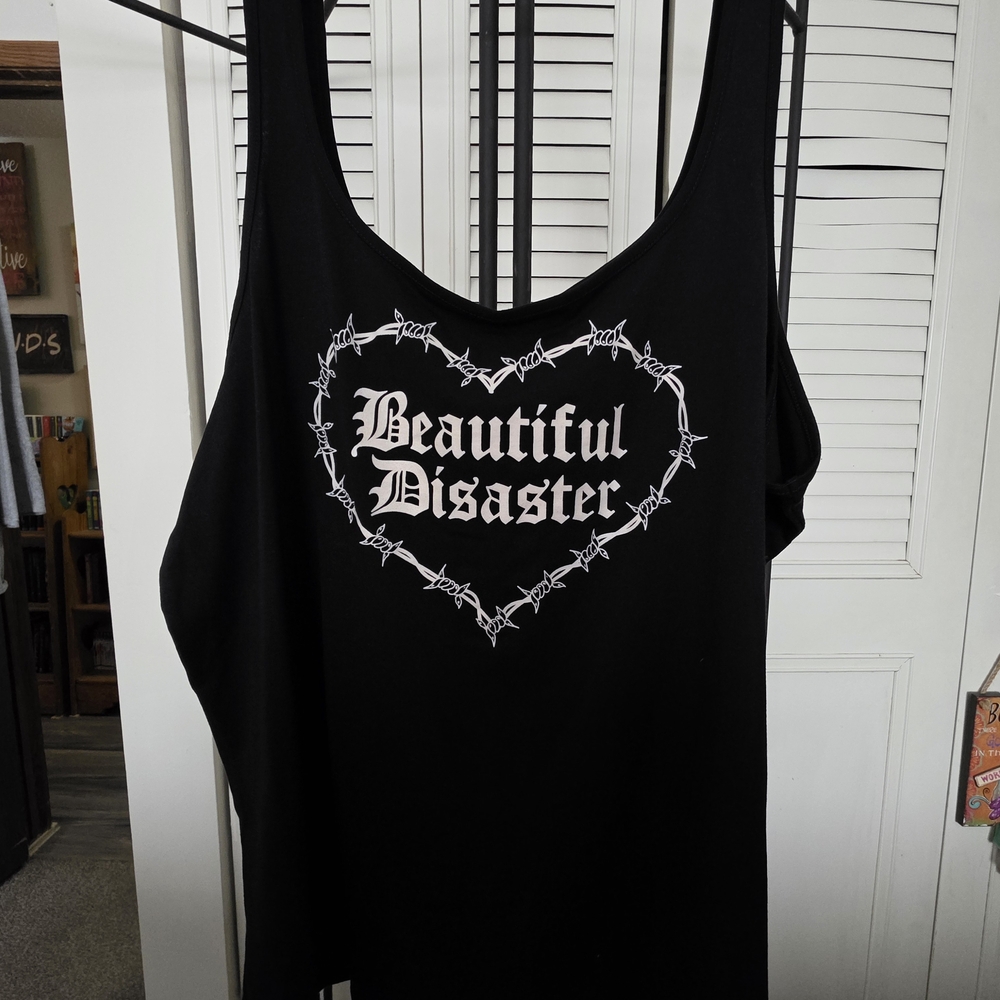 NWOT Beautiful Disaster Sz 1X Women's Black Tank Top